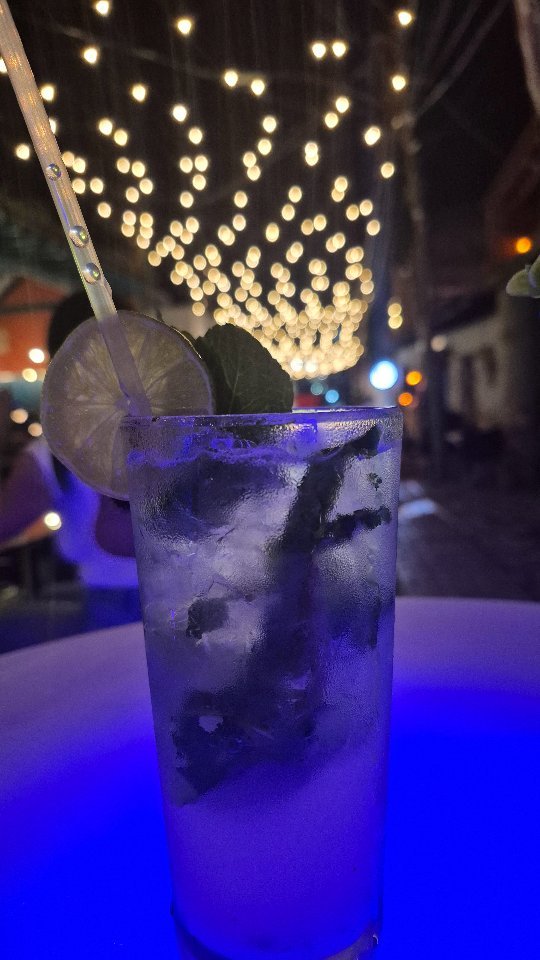 Kando Bar