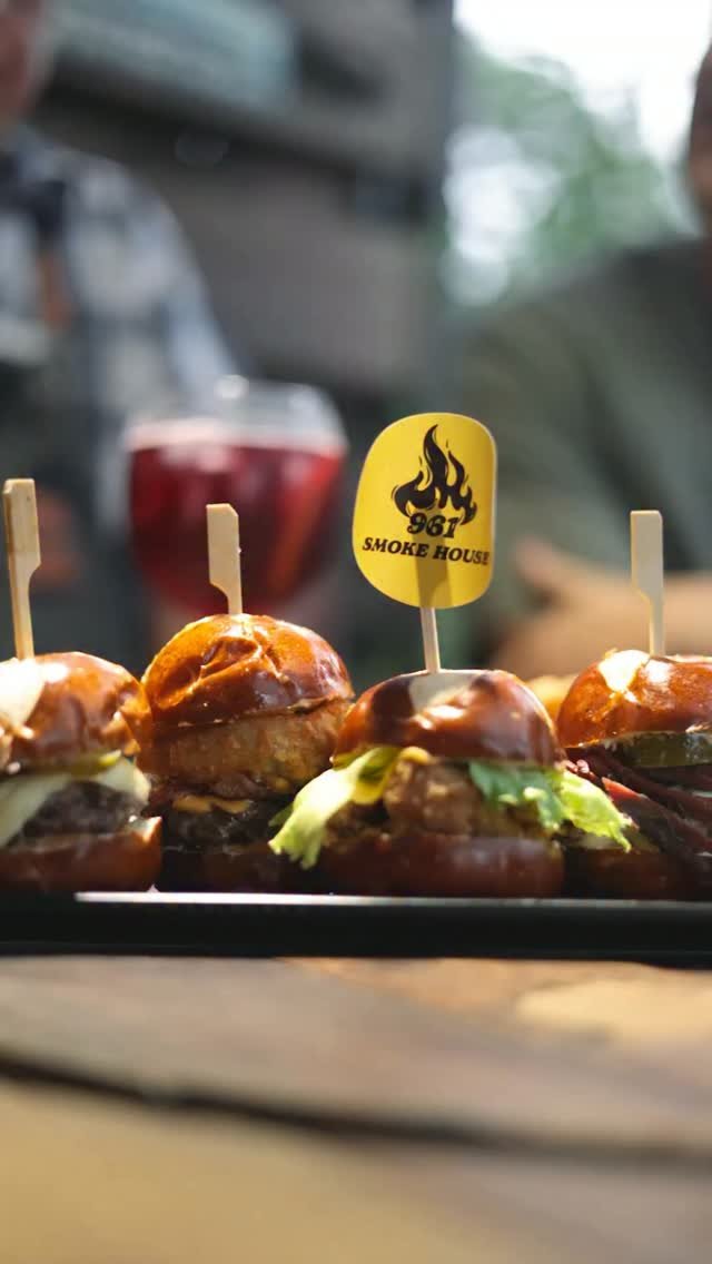 961 Smoke House: Foto: @961smokehouse