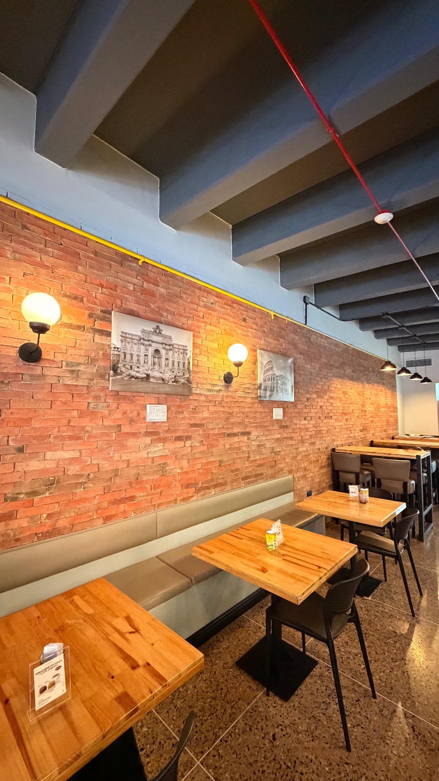 Al Taglio Pizzería Romana: foto del lugar