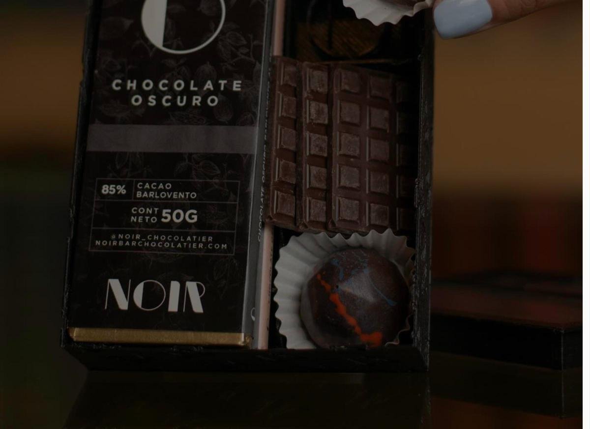Noir Bar Chocolatier