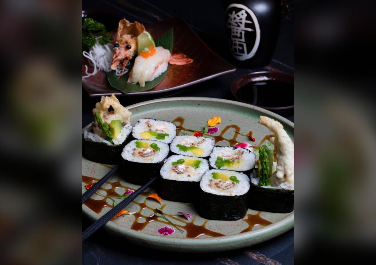 Omono Sushi & Japanese Steak House: Foto: @omonorestaurant