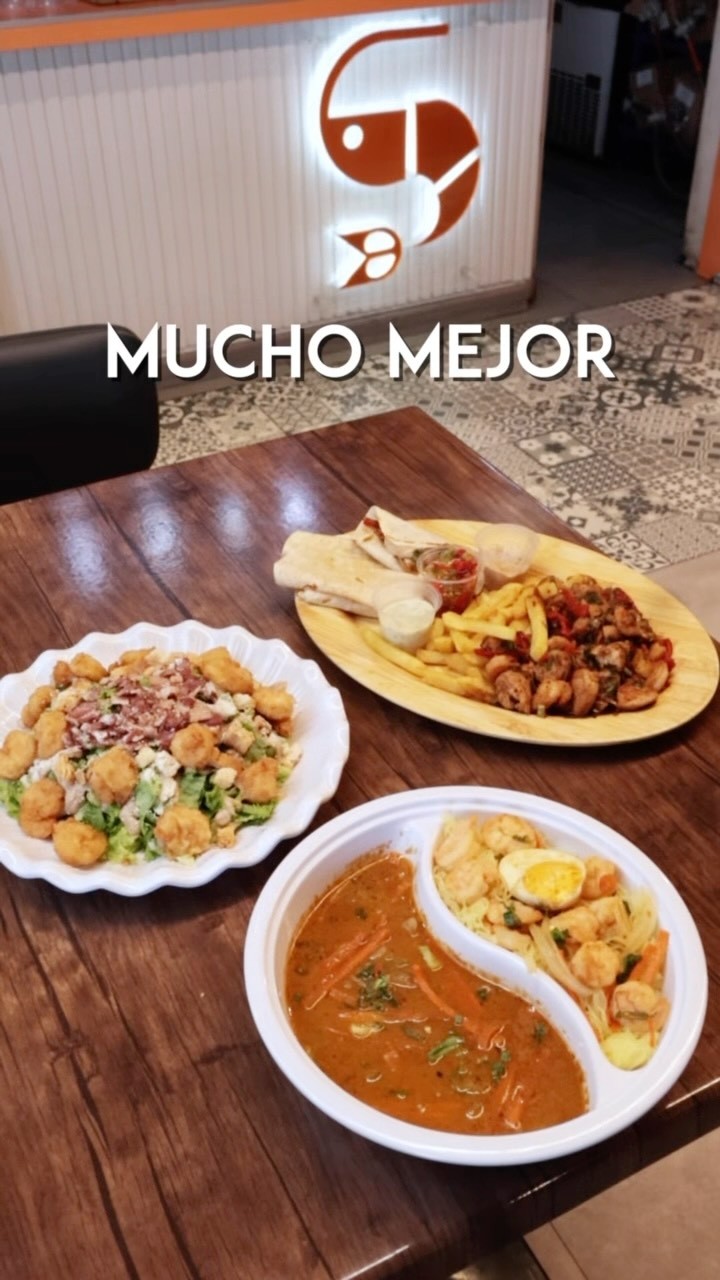 Camarón Chicken (Santo Mercado, Sambil Chacao): Foto: @camaronchickenrc