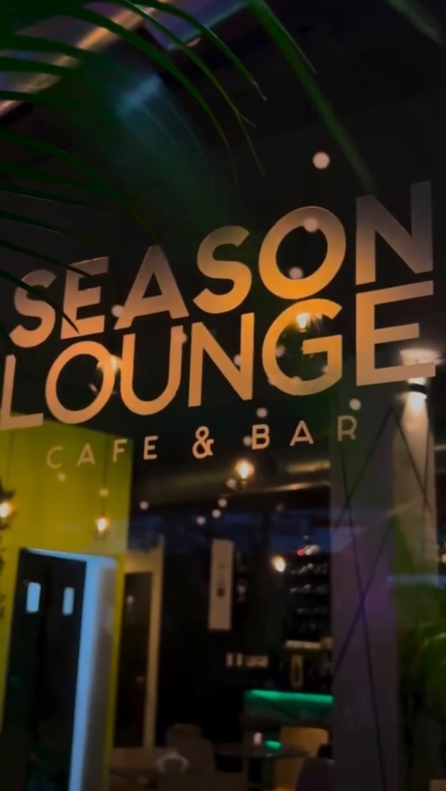 Season Lounge