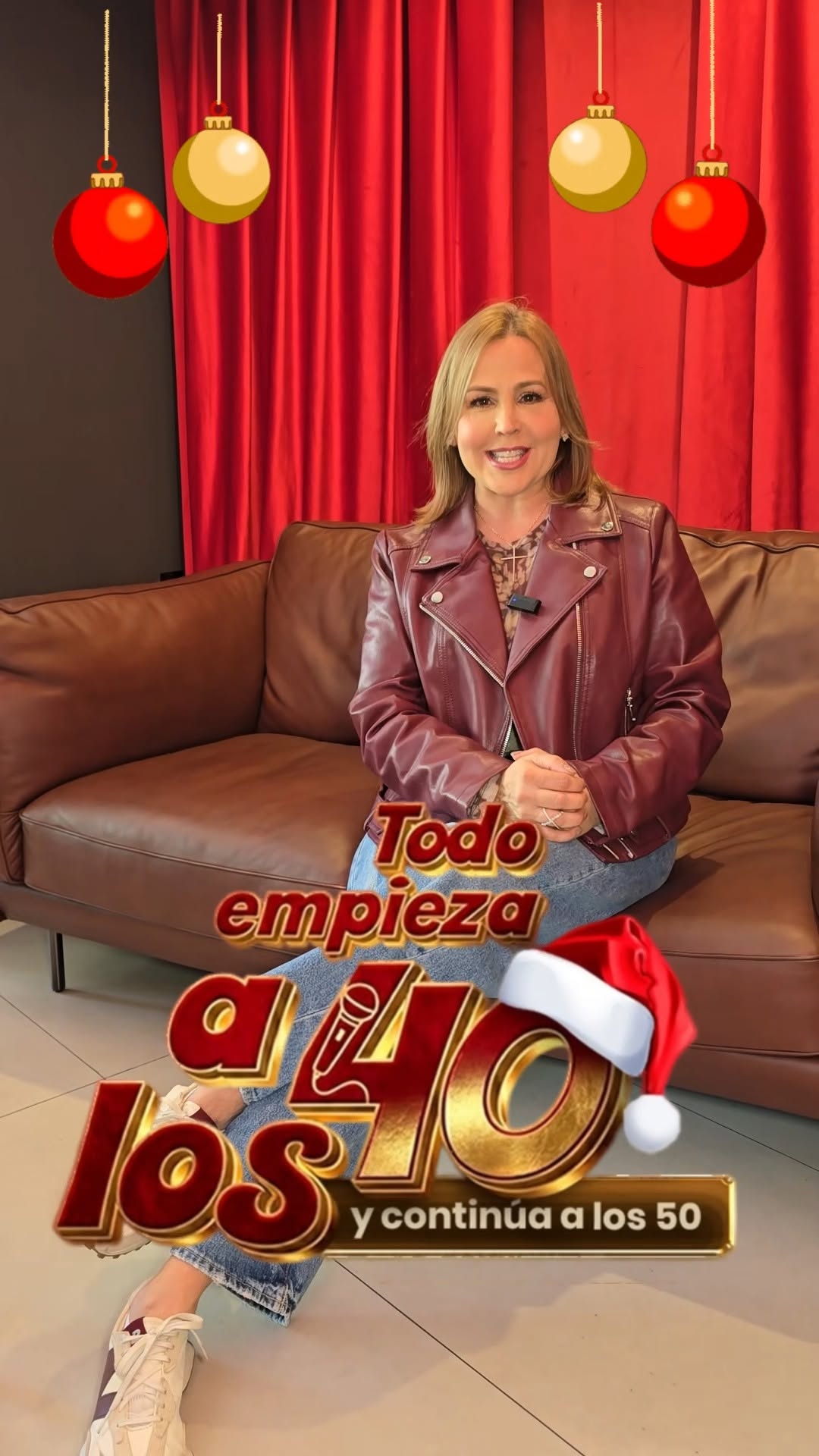 ¡TODO EMPIEZA A LOS 40! Y continúa a los 50 — Versión Navideña